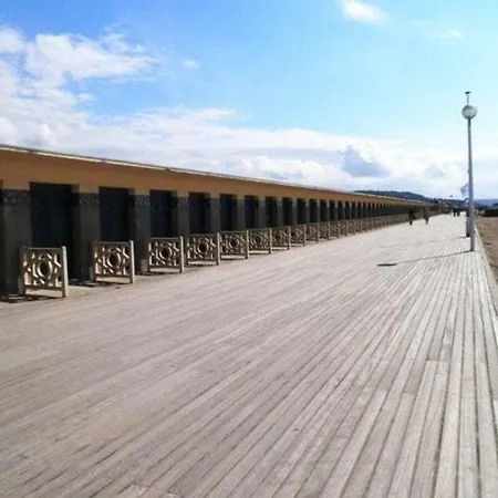 Avec Espace Nuit En Plein Centre De Apartment Deauville