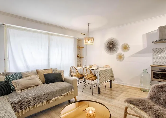 Avec Espace Nuit En Plein Centre De