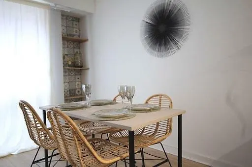 Avec Espace Nuit En Plein Centre De Deauville