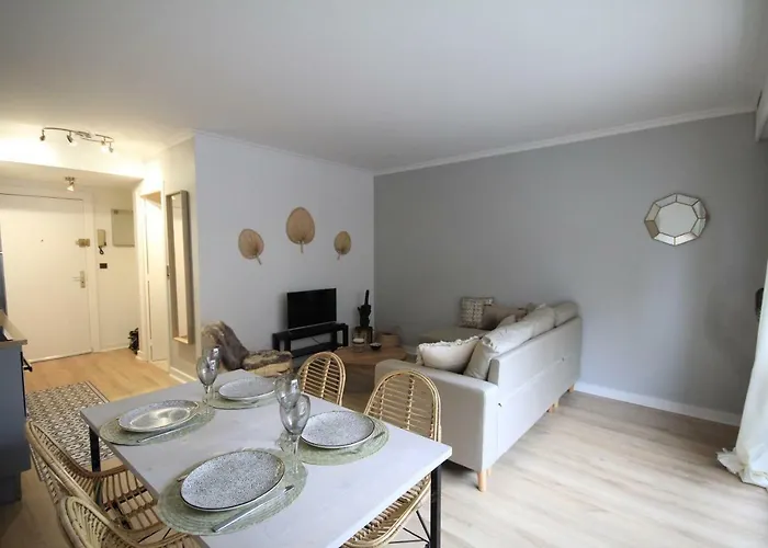 Avec Espace Nuit En Plein Centre De